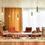 Okko Hotels Paris Rosa Parks