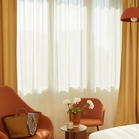 Okko Rosa Parks Hotel 4*