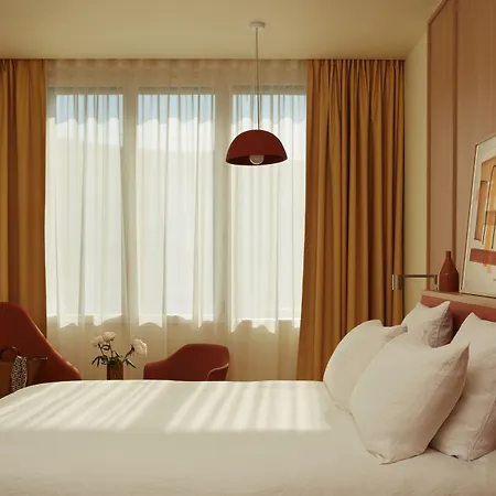 Okko Rosa Parks 4* Parigi